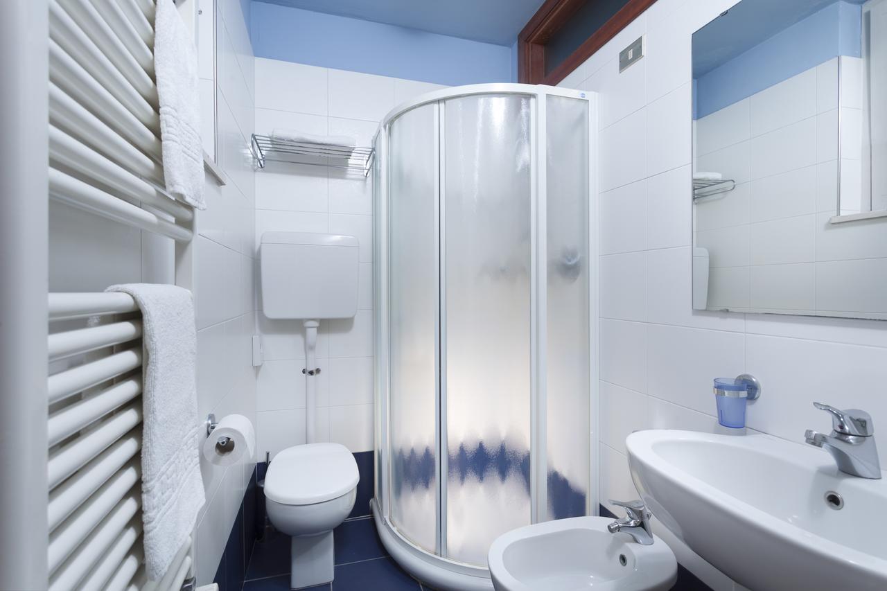 Hotel Astra Riccione Luaran gambar